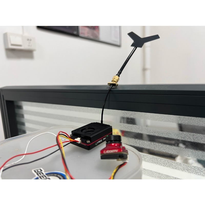 3.3GHz FPV VTX/VRX  3W Analog  - Drone Transmitter recensione e prezzo